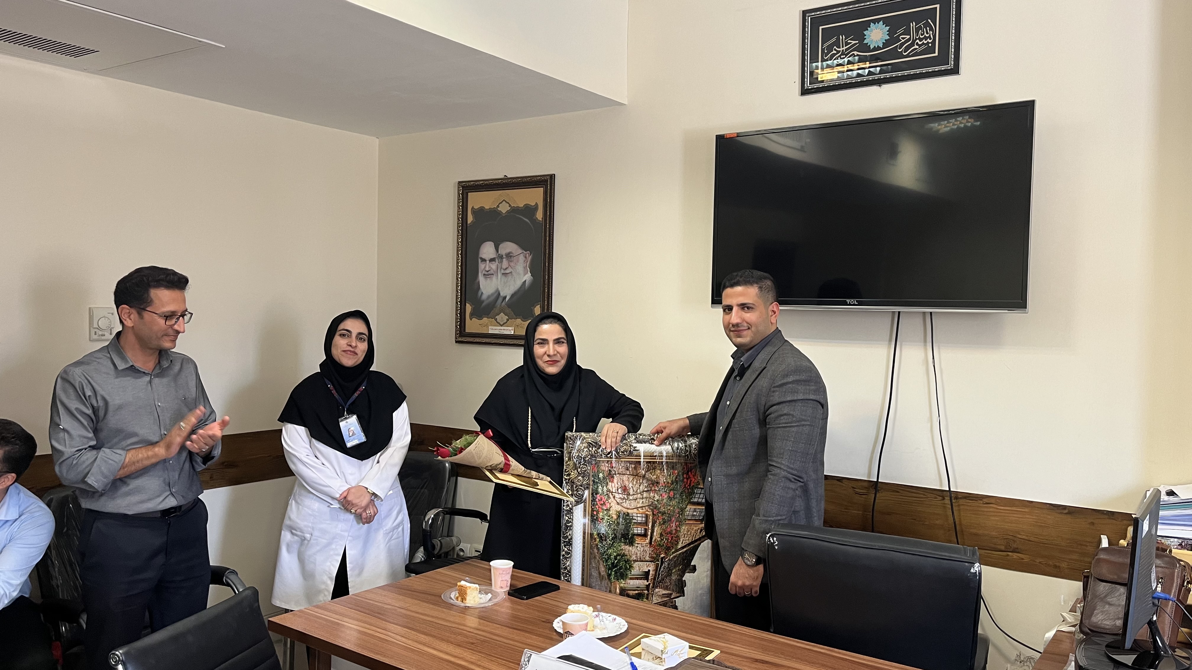 آیین تکریم و معارفه مدیر خدمات پرستاری بیمارستان استهبان برگزار شد