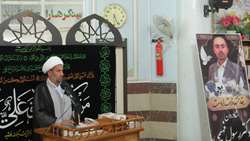 مراسم یادبود زنده یاد دکتر فهیمی رئیس سابق بیمارستان استهبان برگزار شد